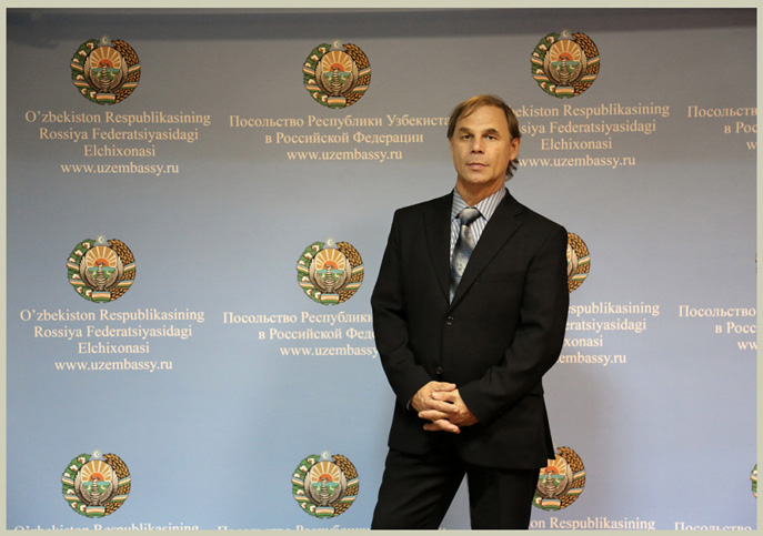 Яков Пульнов в посольстве Узбекистана